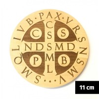 Medalik św. Benedykta grawerowany laserowo (wzór nr 6, średnica 11 cm, drewno bukowe)